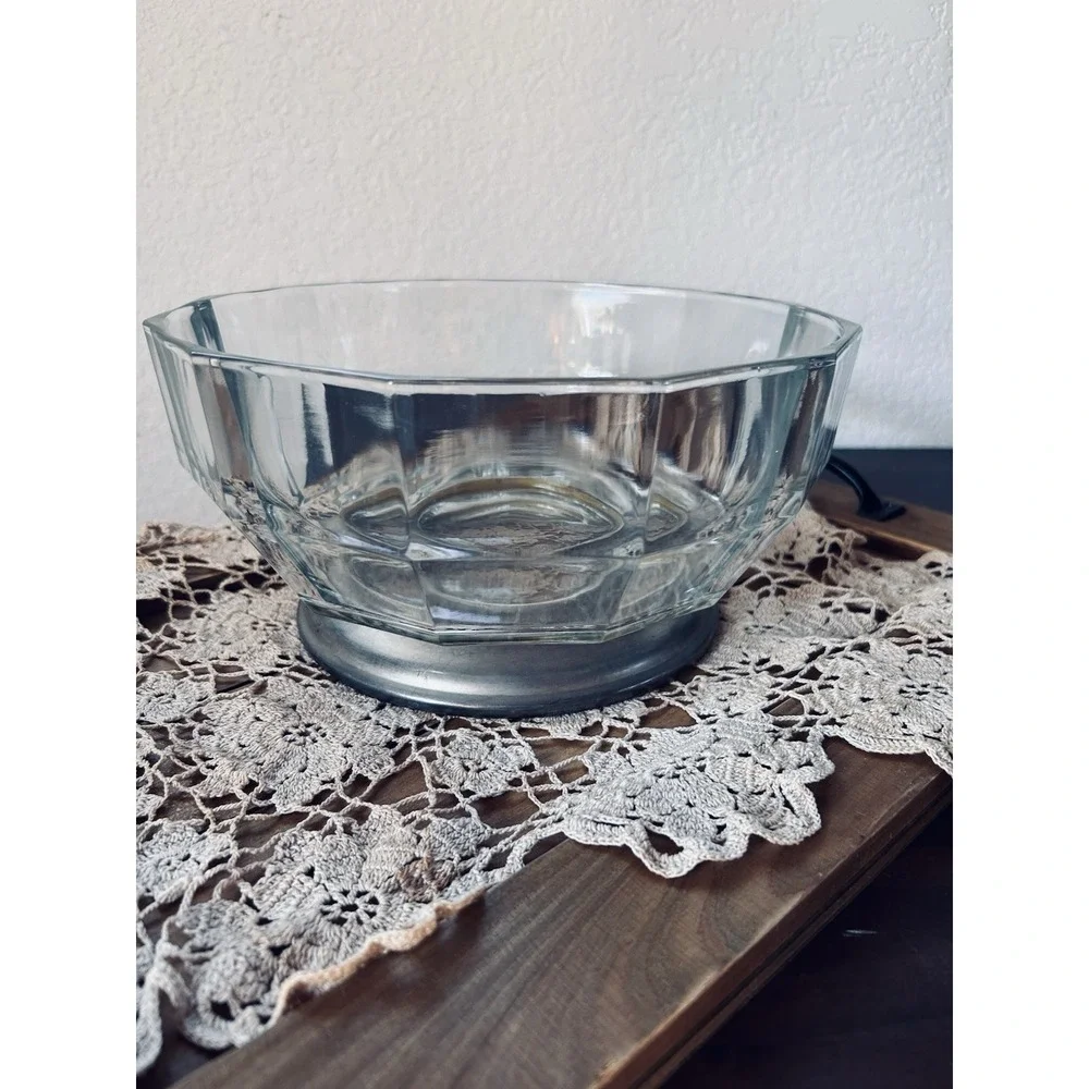 Vtg Faceted Glass Pedestal Bowl Centerpiece Fruit French Cottage Decor 9